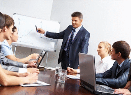 Trưởng phòng nhân sự chuyên nghiệp